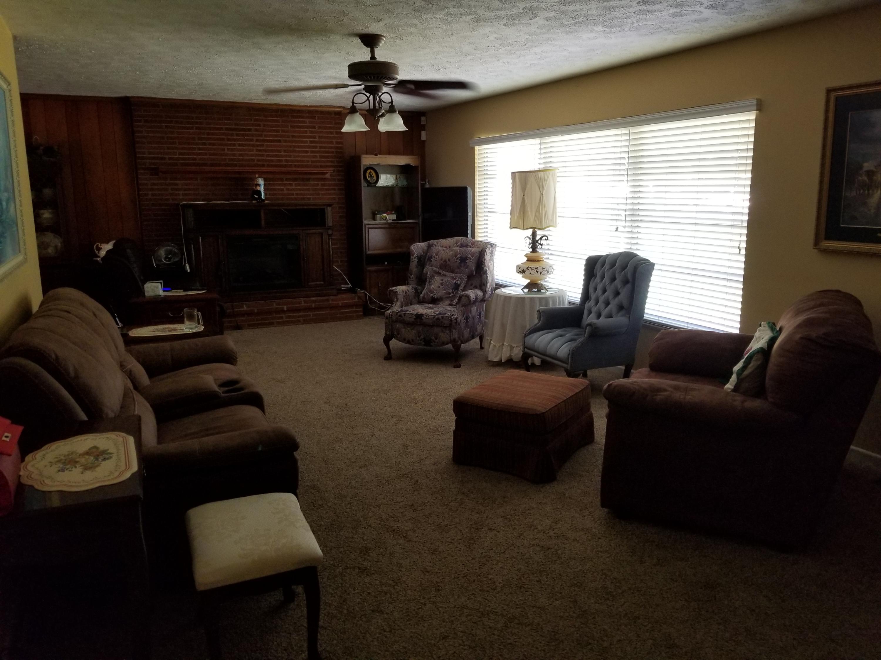 5608 Scenic Ridge Road Knoxville, TN 37912 - Photo 4 of 25 20180630_102624