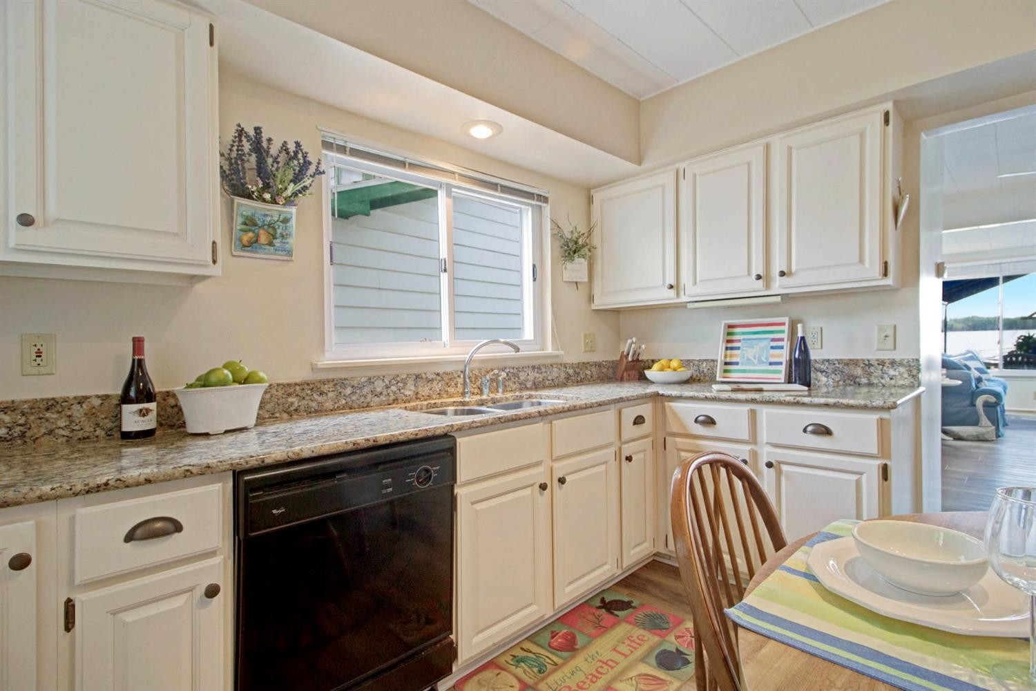 946 Ridge Court Chelsea, MI 48118 - Photo 16 of 55 Photo 16