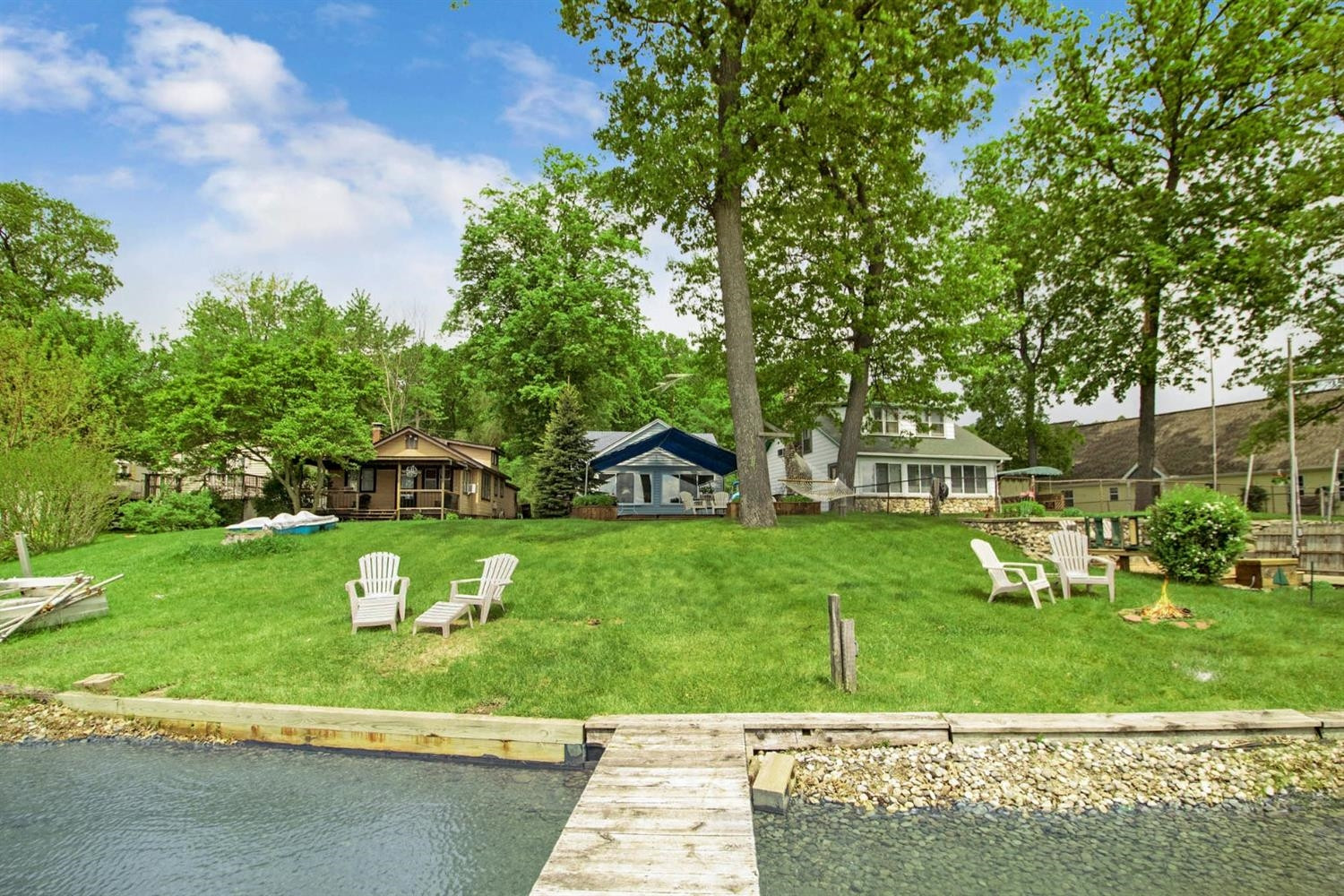 946 Ridge Court Chelsea, MI 48118 - Photo 4 of 55 Photo 4