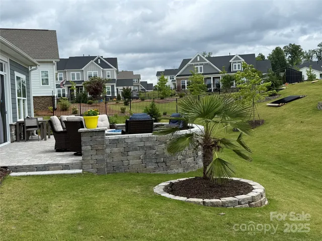 a view of a water with a fountain in the background