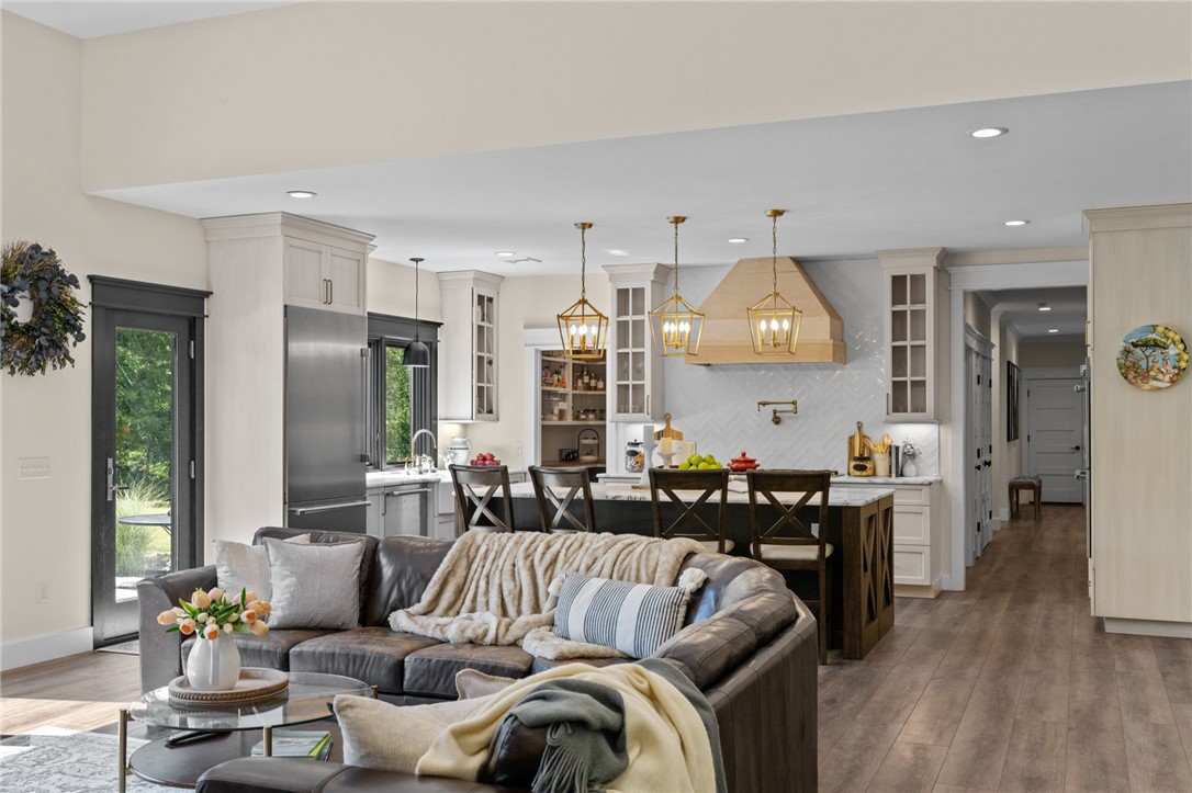 229 Potter Road North Kingstown, RI 02852 - Photo 9 of 29 Gallery Image 9