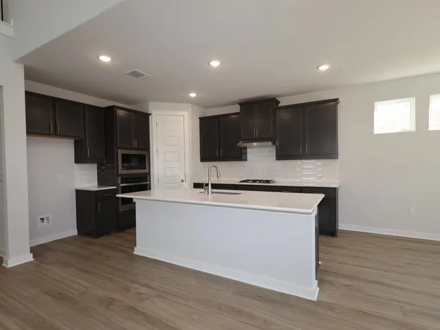 $811,990 | 2029 Billings Way, Leander, TX 78641