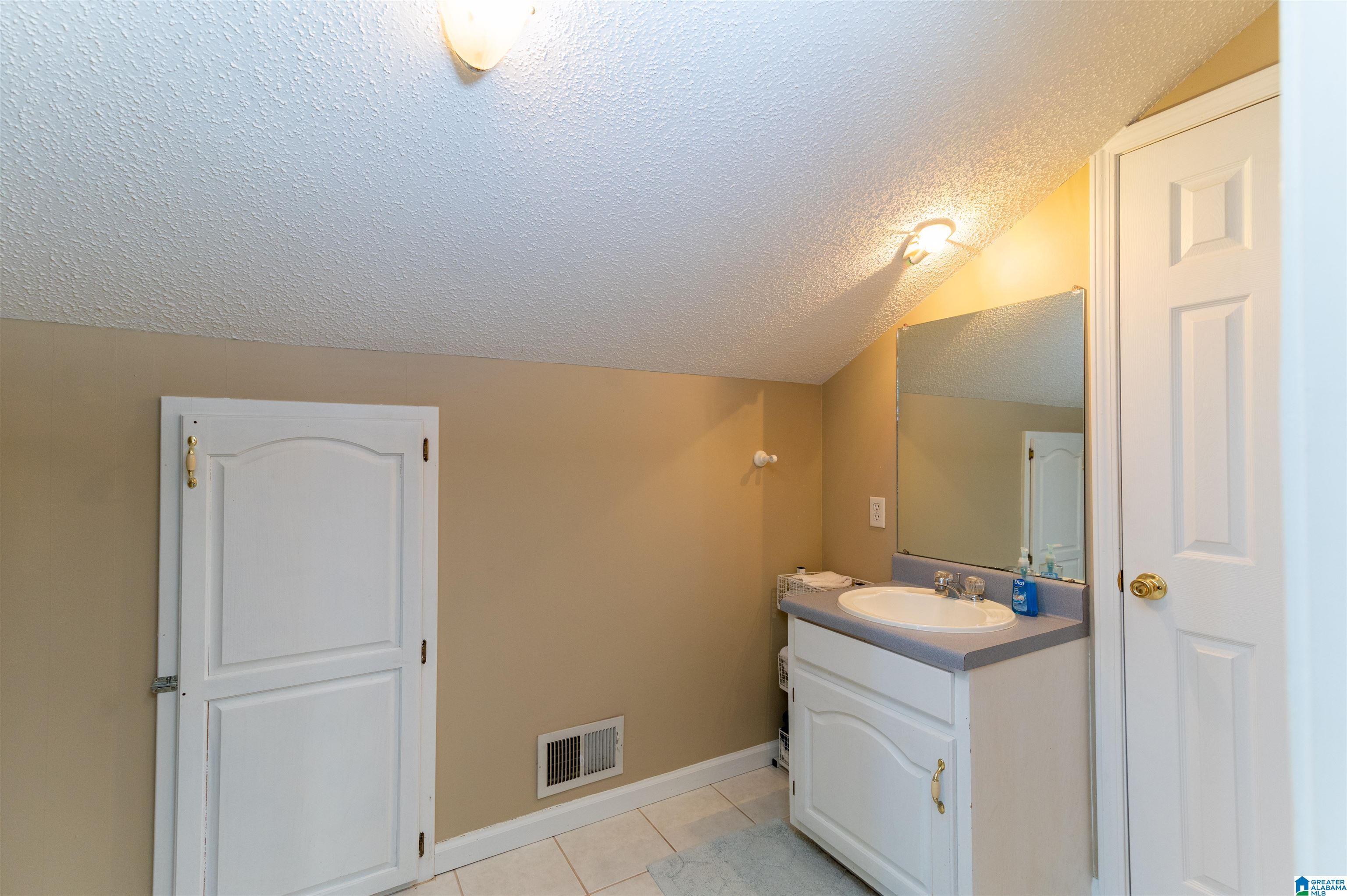 540 Pit Road Cordova, AL 35550 - Photo 18 of 28