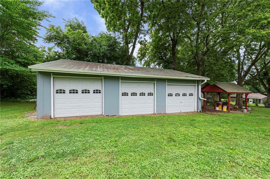 817 South Alexander Road Independence, MO 64056 - Photo 42 of 52