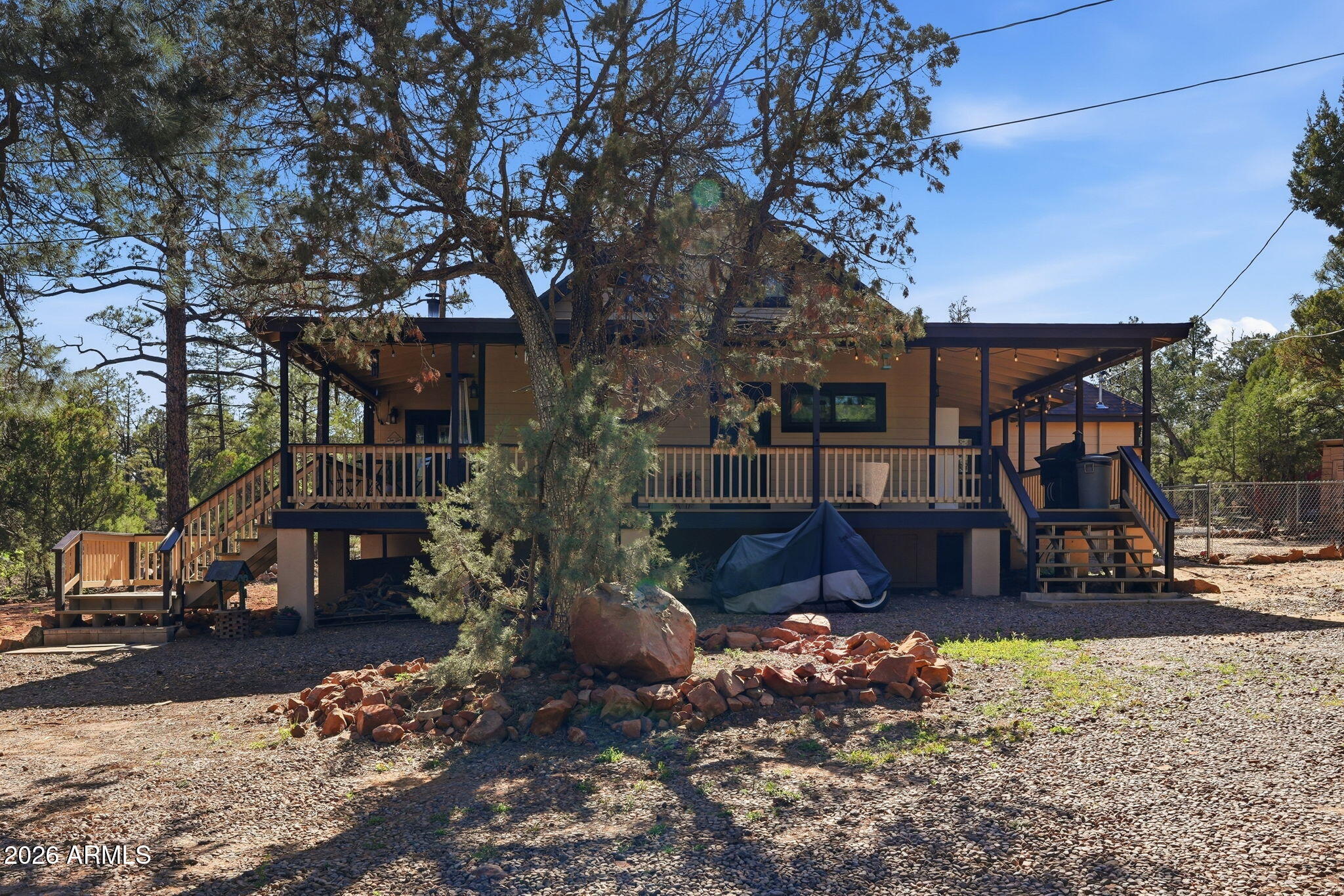 2060 Gilbert Lane Overgaard, AZ 85933 - Photo 14 of 87 ListerPros_012