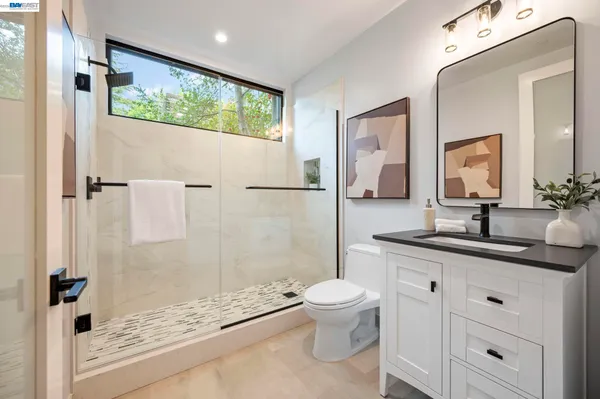 $4,250,000 | 5883 Margarido Drive, Oakland, CA 94618