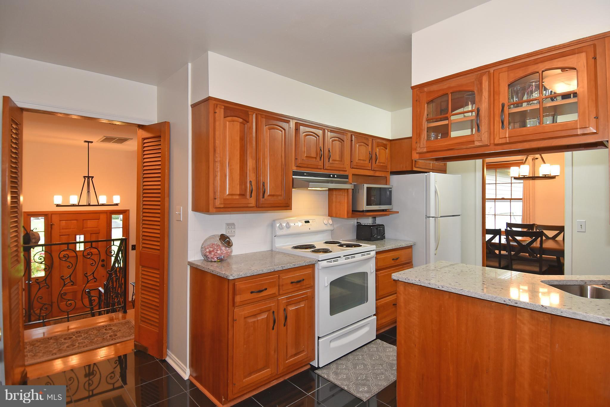 338 Dover Road Warrenton, VA 20186 - Photo 12 of 30 Kitchen