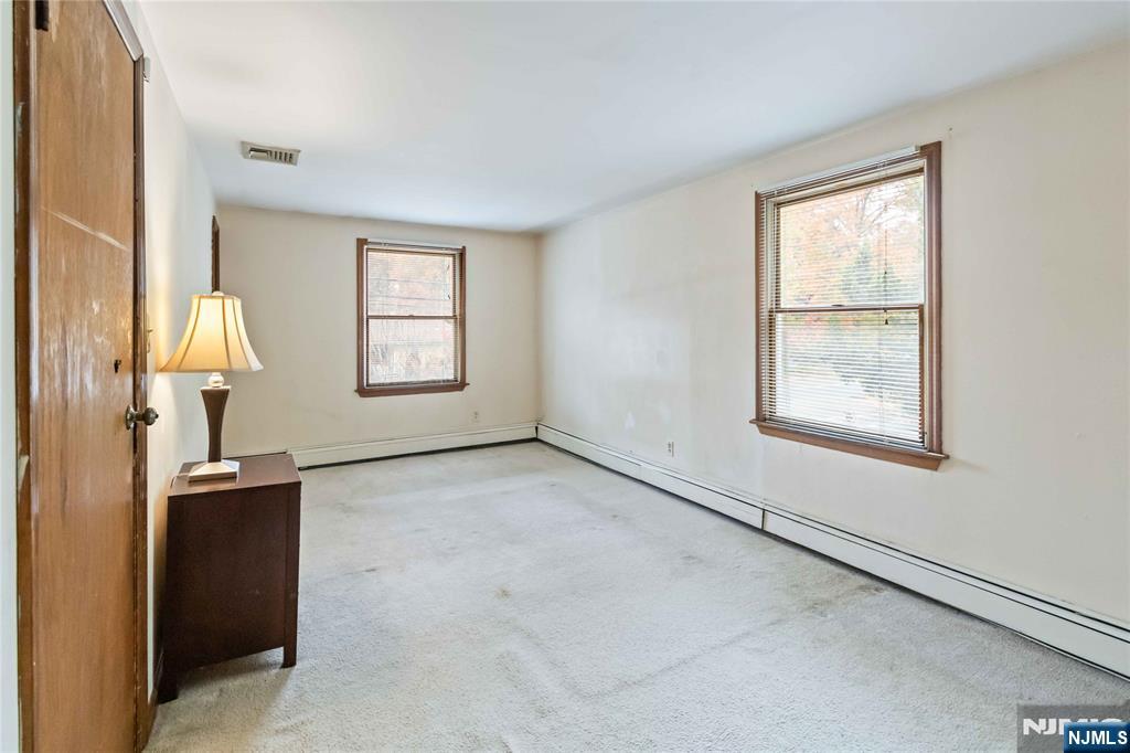 366 Spring Valley Road Paramus, NJ 07652 - Photo 15 of 23 an empty room with windows