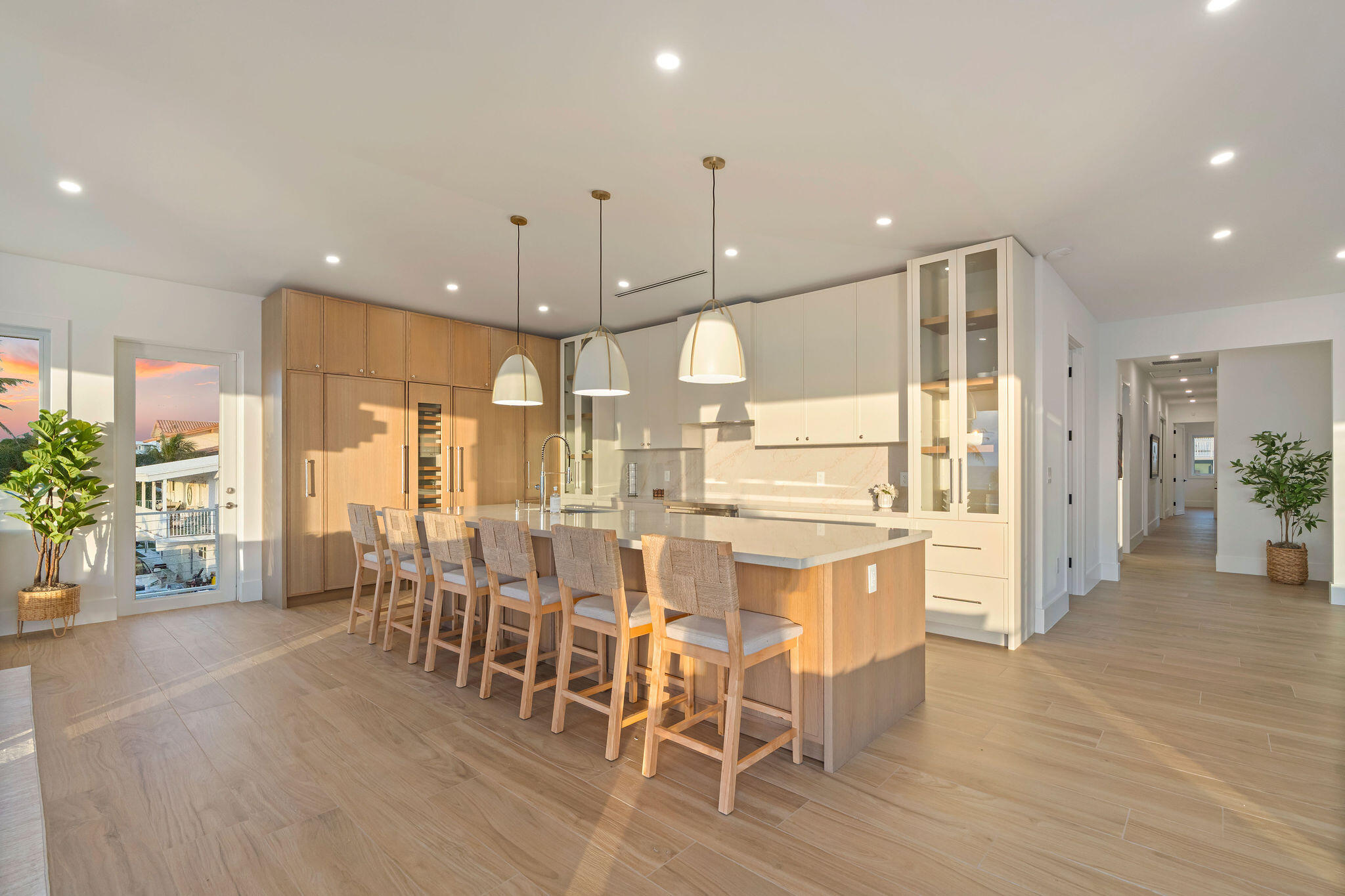 1002 Snapper Lane Key Largo, FL 33037 - Photo 15 of 106 a large kitchen with a table and chairs