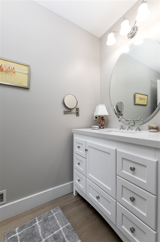 1785 South Donnybrook Road Suttons Bay, MI 49682 - Photo 21 of 36 1885875-20.JPG