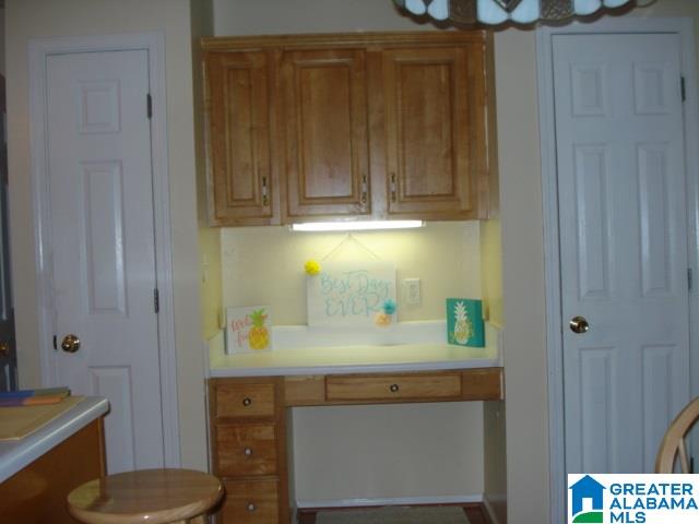 844 Ridgefield Road Birmingham, AL 35215 - Photo 15 of 35