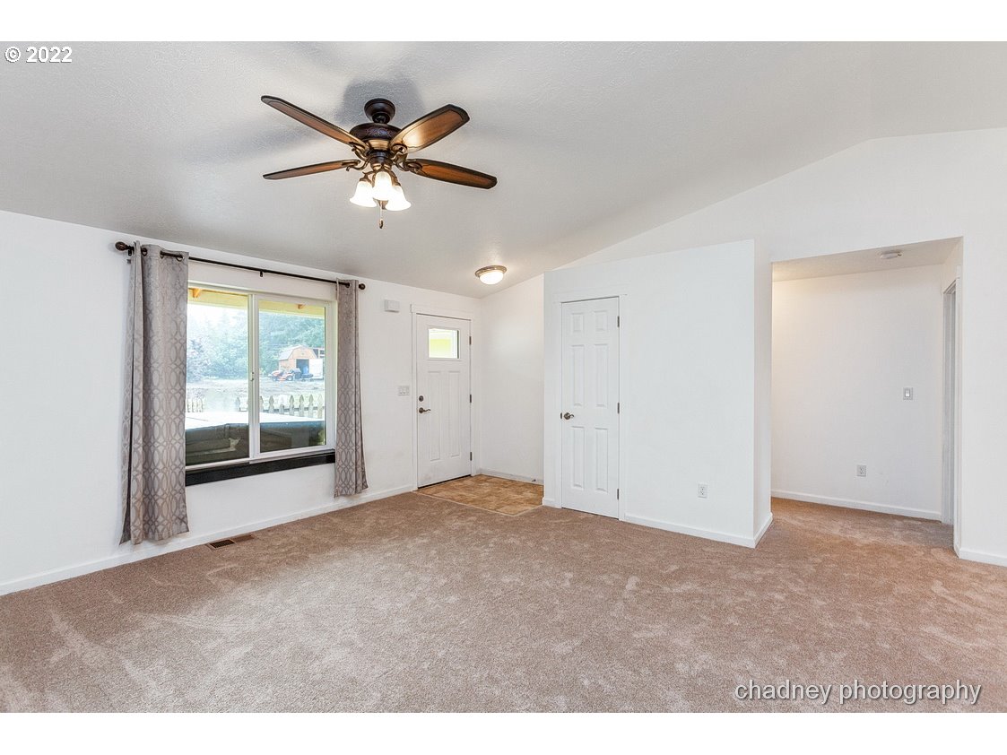 16911 South Howards Mill Road Beavercreek, OR 97004 - Photo 24 of 32 Gallery Image 24