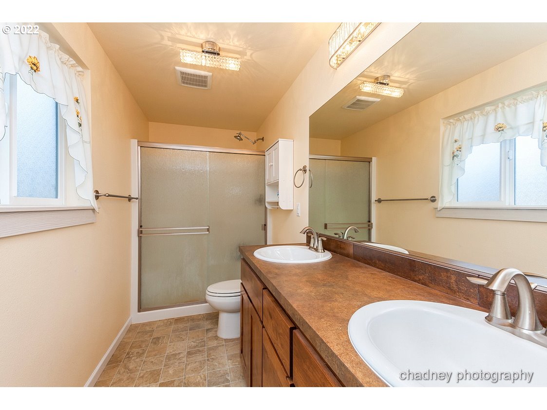 16911 South Howards Mill Road Beavercreek, OR 97004 - Photo 28 of 32 Gallery Image 28
