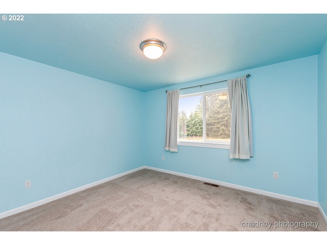 16911 South Howards Mill Road Beavercreek, OR 97004 - Photo 30 of 32 Gallery Image 30