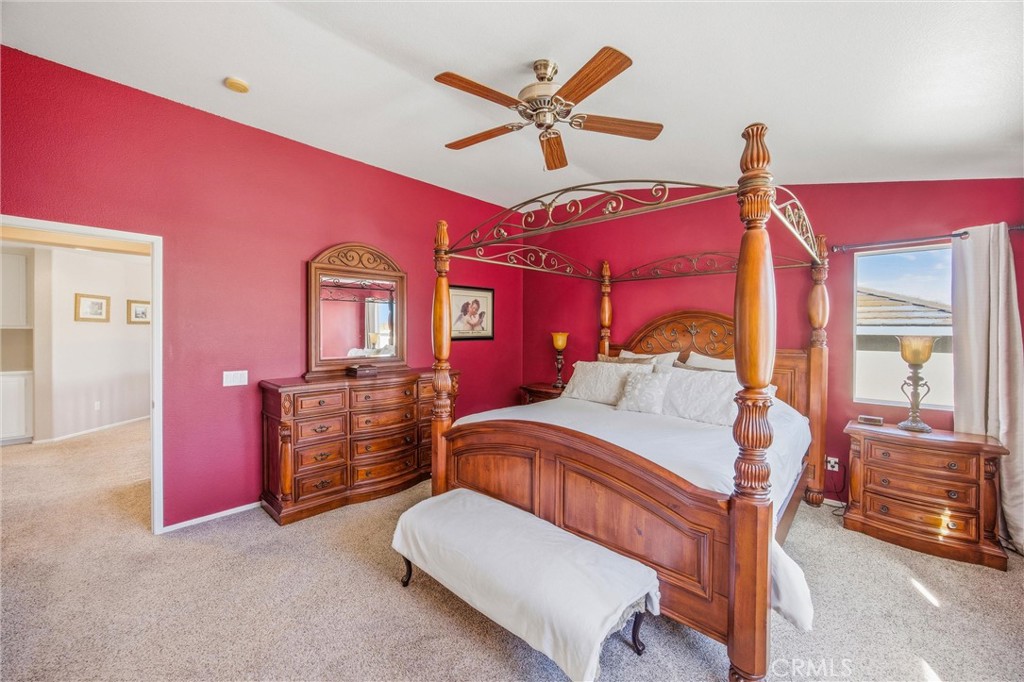 8470 Lindenhurst Street Riverside, CA 92508 - Photo 3 of 55