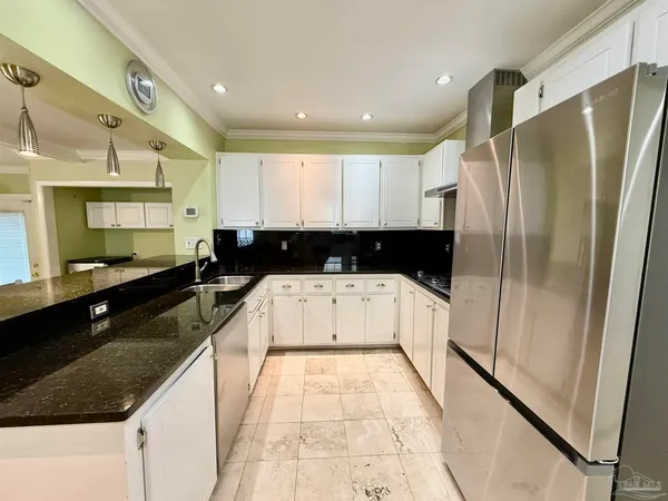 $2,950 | 1717 Yates Avenue, Pensacola, FL 32503