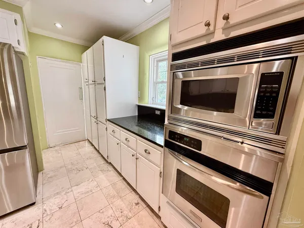 $2,950 | 1717 Yates Avenue, Pensacola, FL 32503