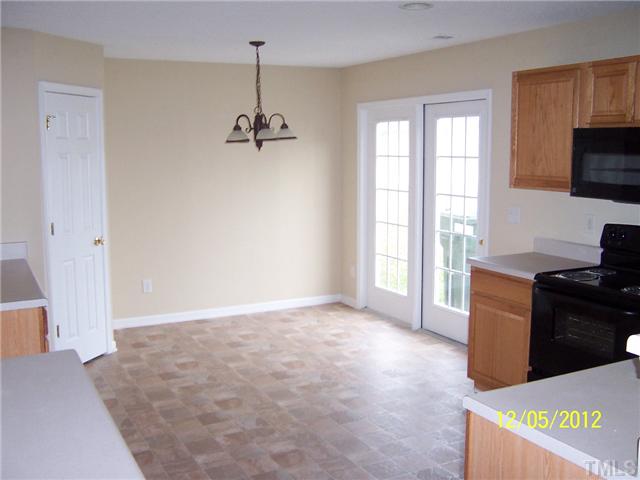 3109 Marshlane Way Raleigh, NC 27610 - Photo 8 of 11