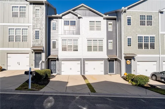 $360,000 | 3030 Liberty Way Northwest, Atlanta, GA 30318