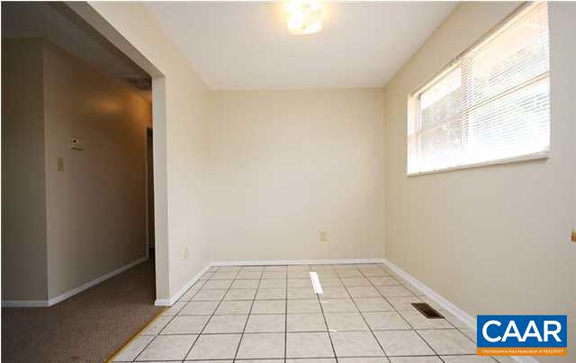 3 Appletree Road Palmyra, VA 22963 - Photo 7 of 14 a view of an empty room and window