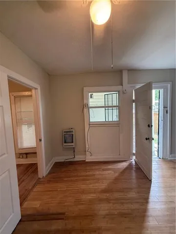 $1,200 | 418 Octavia Street, Unit BACK, New Orleans, LA 70115