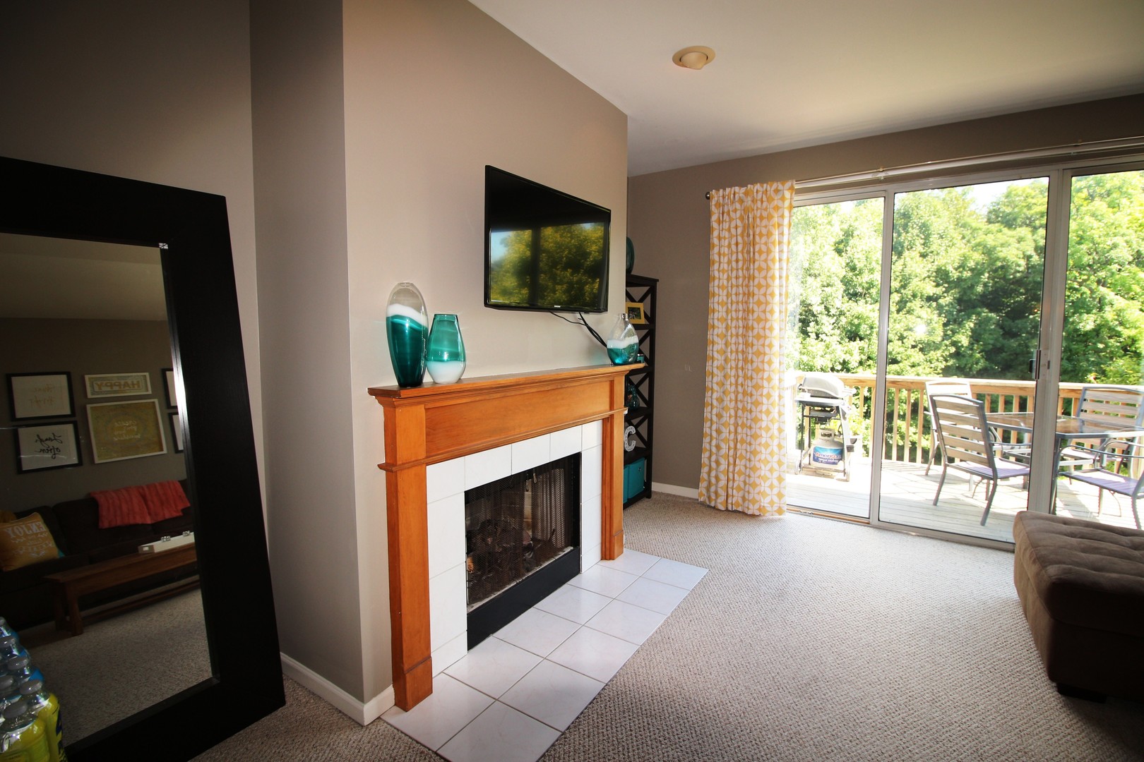 1334 Grandview Court Algonquin, IL 60102 - Photo 8 of 21 a view of living room with furniture and a fireplace
