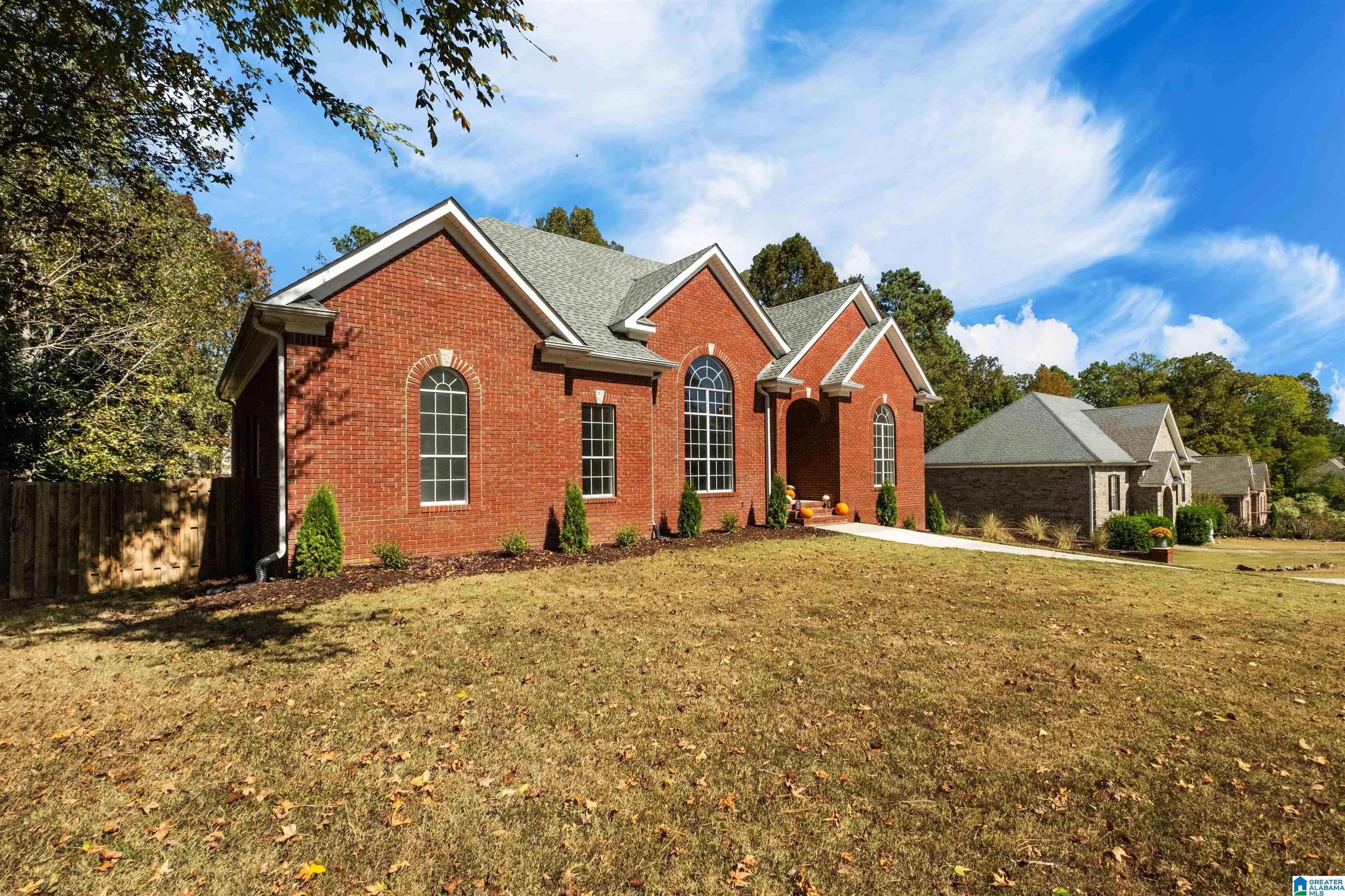105 Thoroughbred Lane Alabaster, AL 35007 - Photo 5 of 65