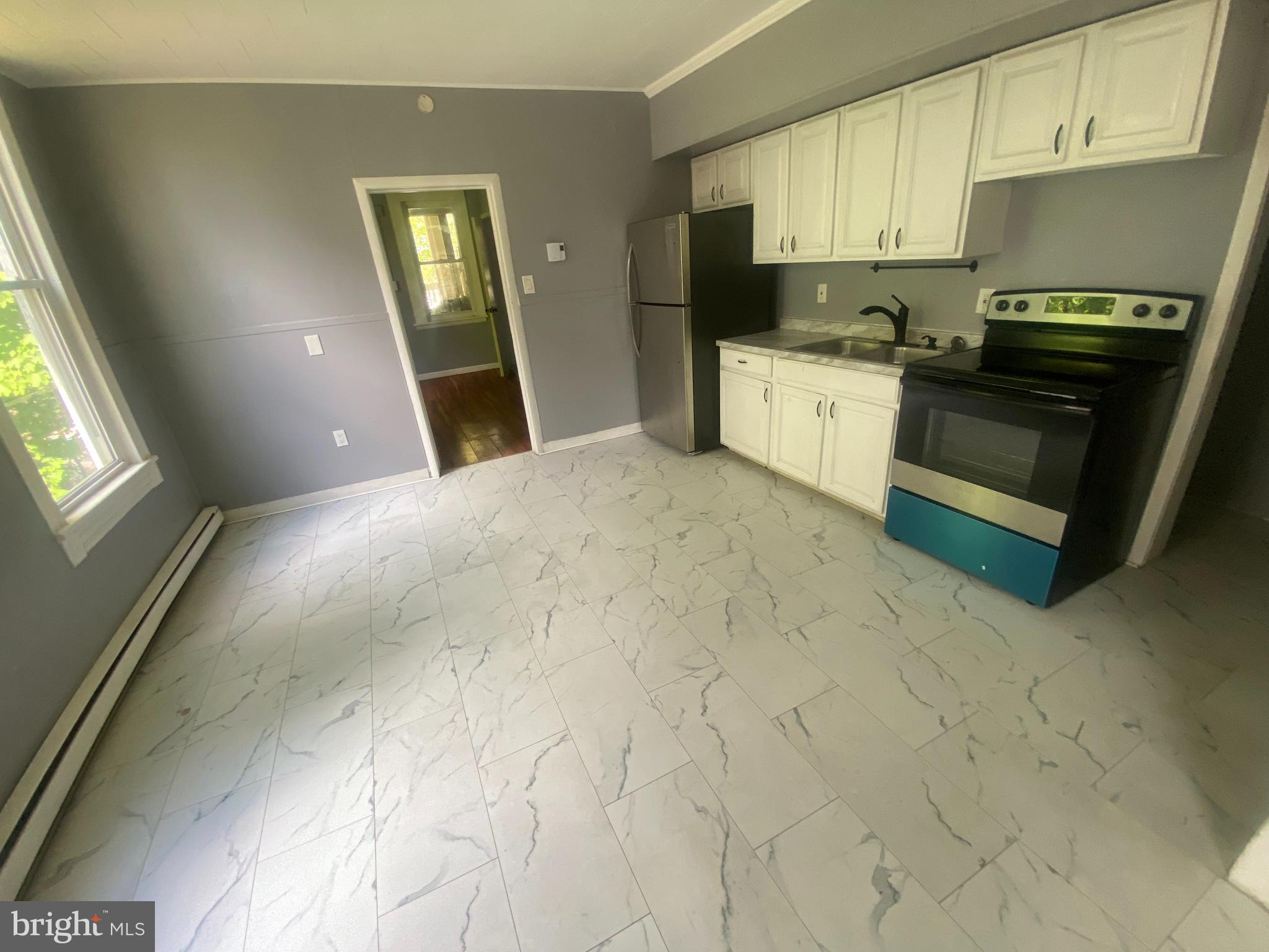 621 Madison Avenue, Unit 1 Scranton, PA 18510 - Photo 5 of 7