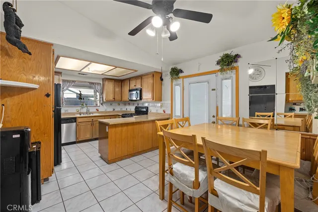 $380,000 | 2527 Garnet Lane, Lancaster, CA 93535