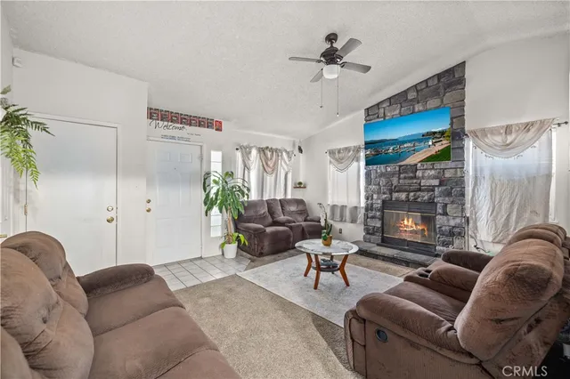 $380,000 | 2527 Garnet Lane, Lancaster, CA 93535