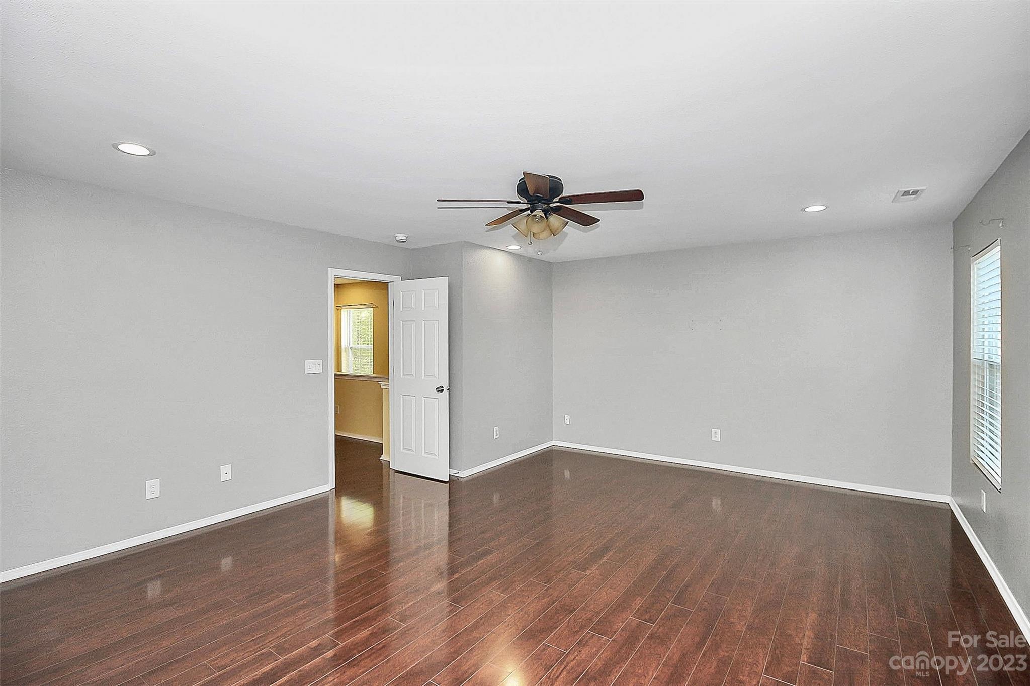 8950 Chalkstone Road Charlotte, NC 28216 - Photo 11 of 33 Gallery Image 11