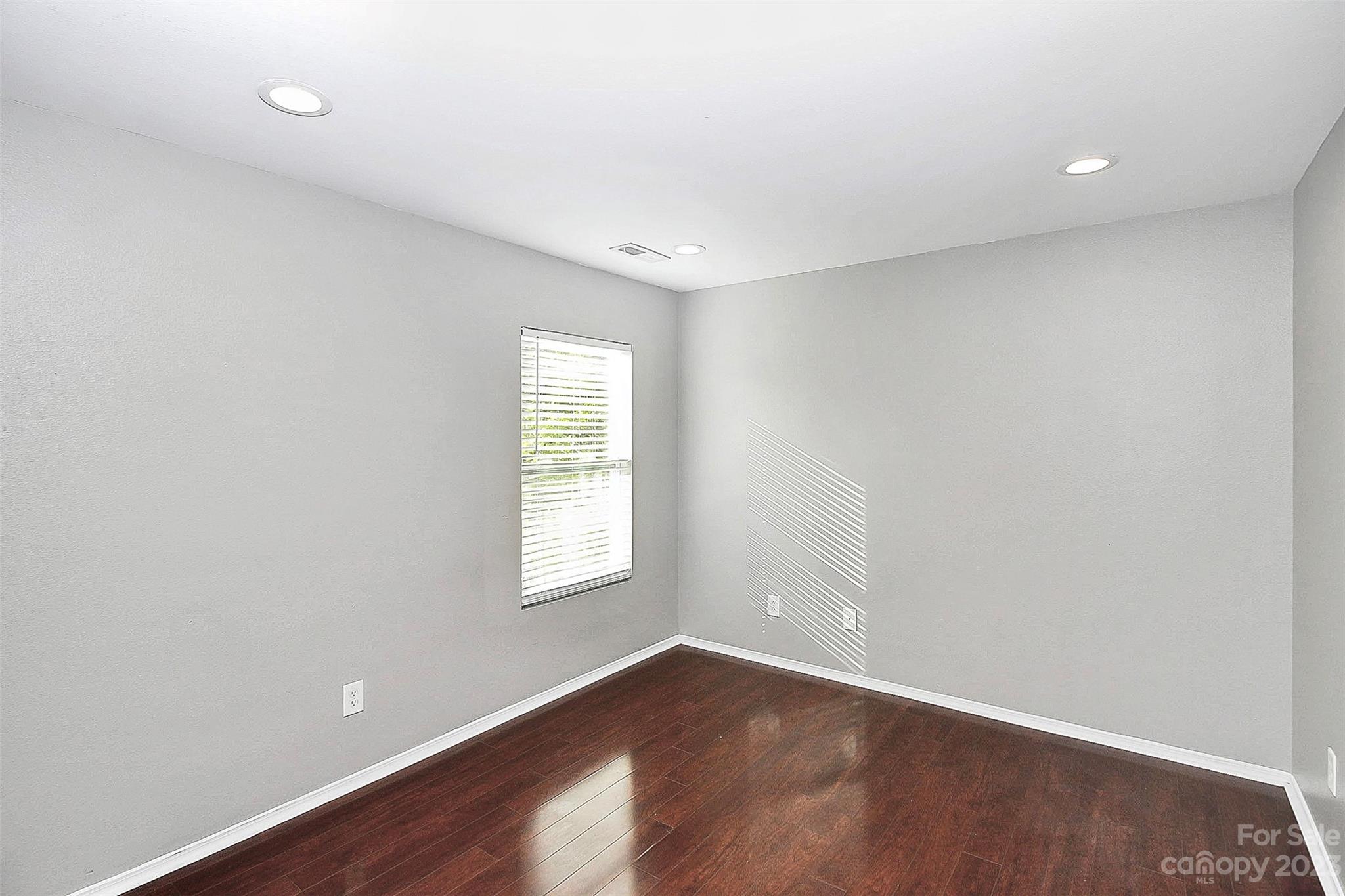 8950 Chalkstone Road Charlotte, NC 28216 - Photo 17 of 33 Gallery Image 17