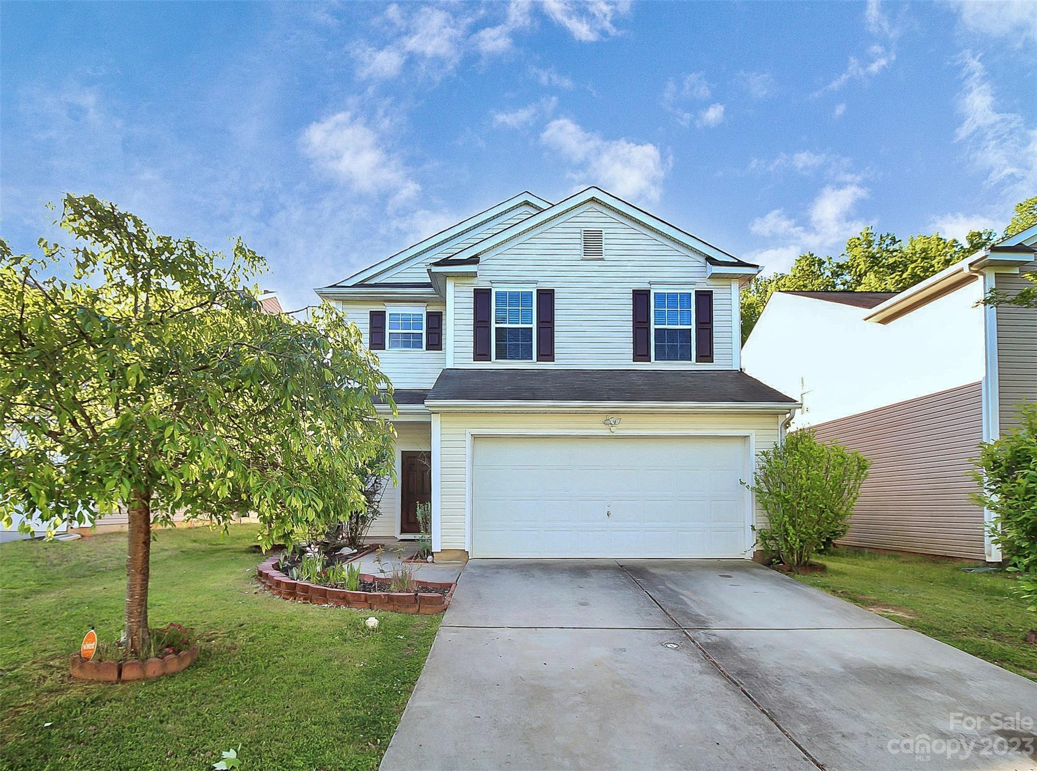 8950 Chalkstone Road Charlotte, NC 28216 - Photo 2 of 33 Gallery Image 2