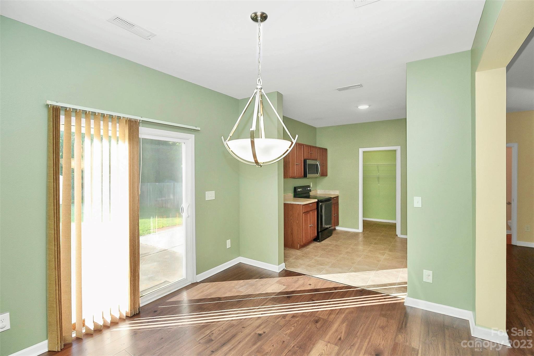 8950 Chalkstone Road Charlotte, NC 28216 - Photo 26 of 33 Gallery Image 26