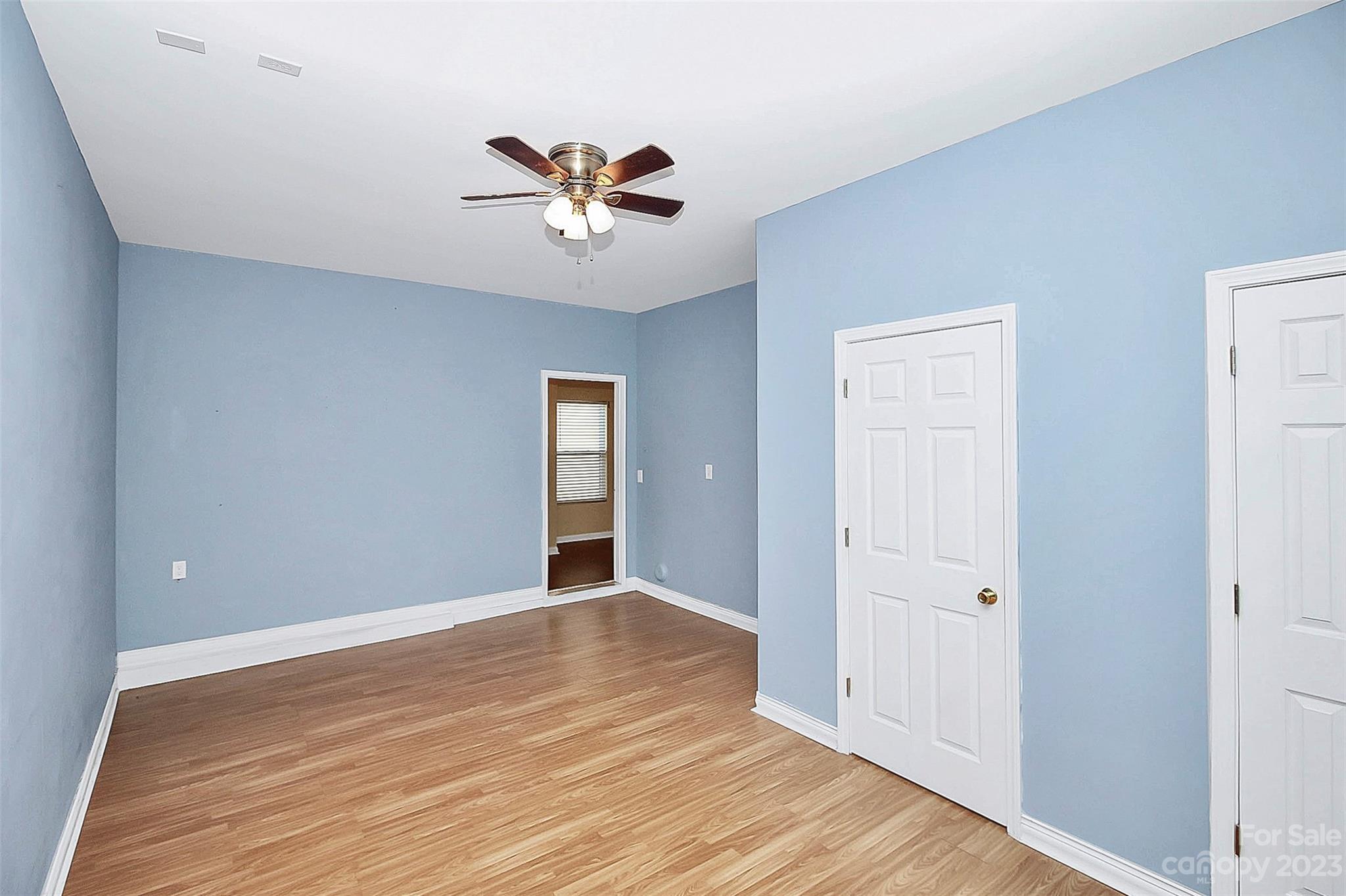 8950 Chalkstone Road Charlotte, NC 28216 - Photo 32 of 33 Gallery Image 32