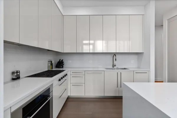 $1,549,000 | 403 North Wabash Avenue, Unit 10C, Chicago, IL 60611