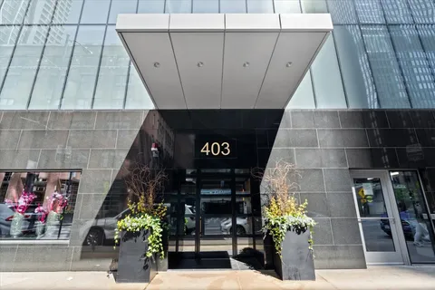 $1,549,000 | 403 North Wabash Avenue, Unit 10C, Chicago, IL 60611
