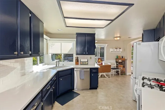 $714,995 | 20637 Mesa Oak Drive, Riverside, CA 92508