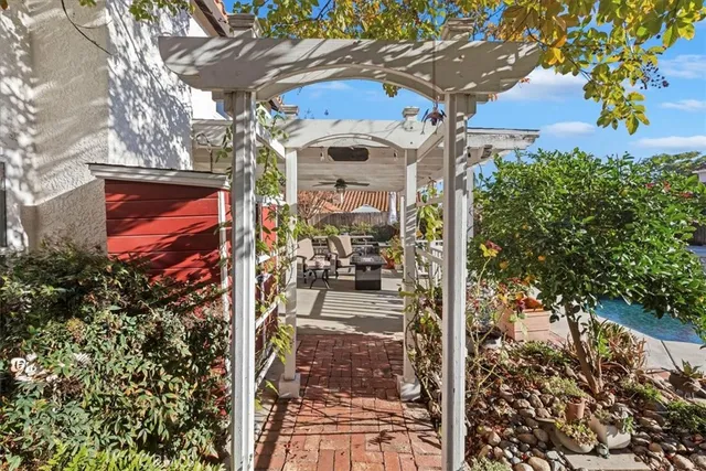 $714,995 | 20637 Mesa Oak Drive, Riverside, CA 92508