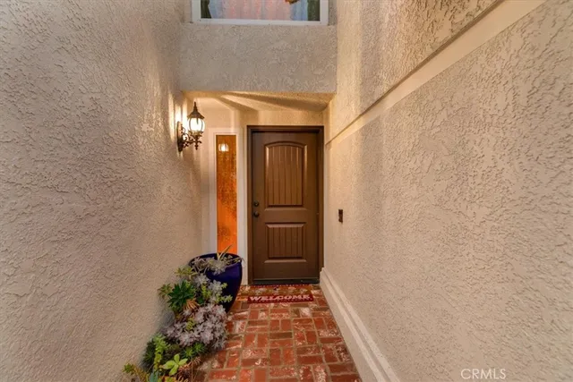 $714,995 | 20637 Mesa Oak Drive, Riverside, CA 92508