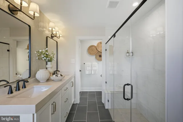 $739,990 | 405 Pennybrook Court, Unit 3, Flourtown, PA 19031