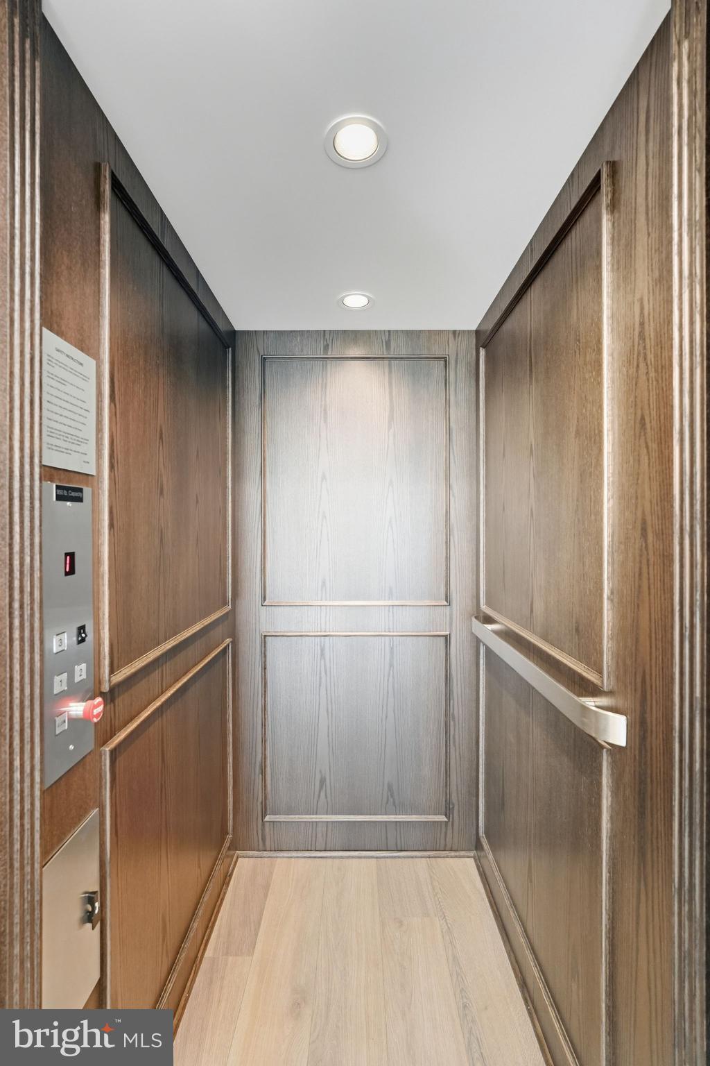 405 Pennybrook Court, Unit 3 Flourtown, PA 19031 - Photo 30 of 31 a view of bathroom