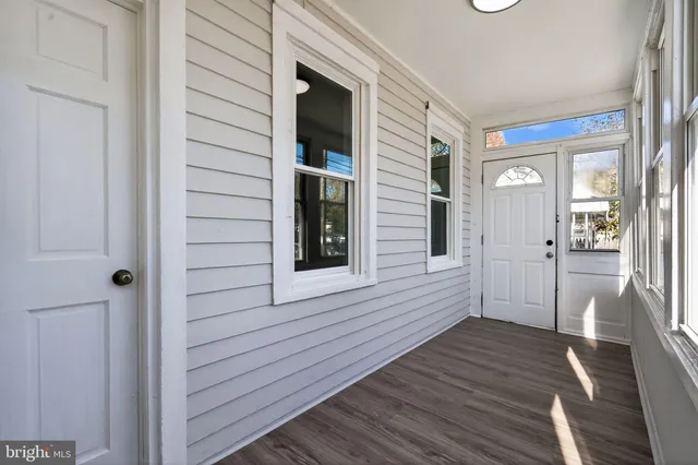 a view of a entryway of the house