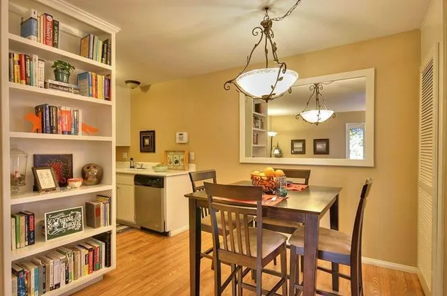 $560,000 | 49 Dearborn Place, Unit 14, Goleta, CA 93117