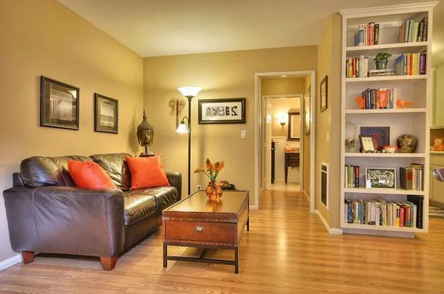 $560,000 | 49 Dearborn Place, Unit 14, Goleta, CA 93117