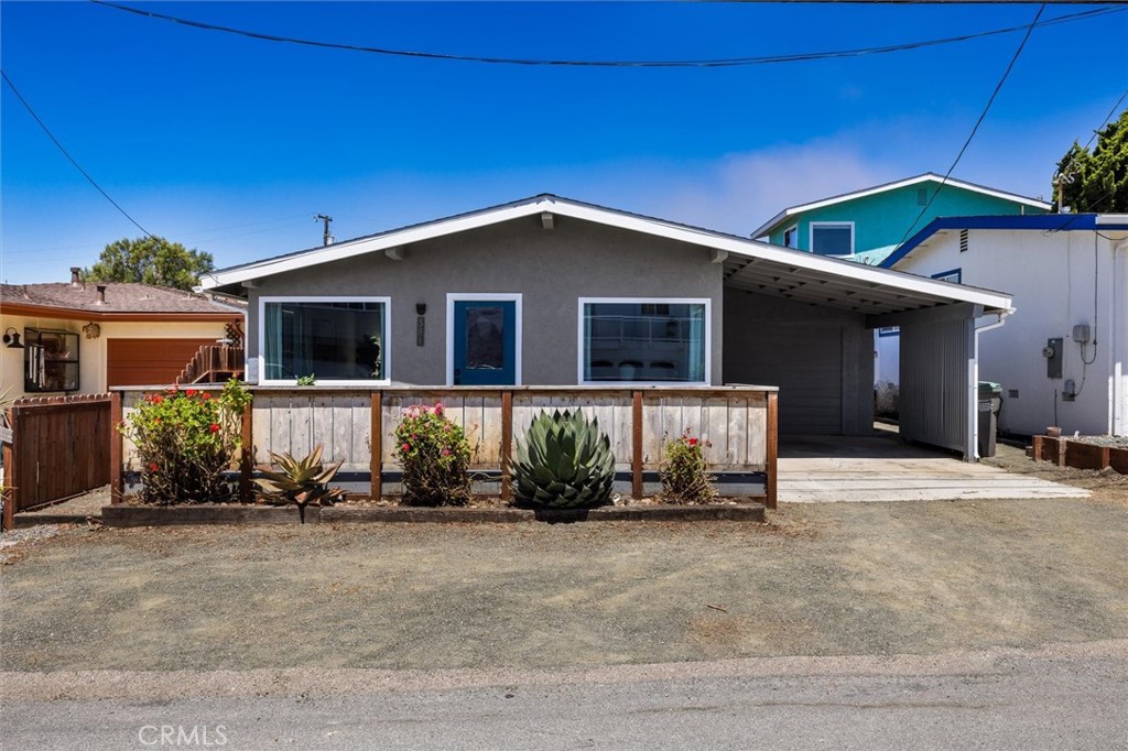 381 Rennel Street Morro Bay, CA 93442 - Photo 4 of 37