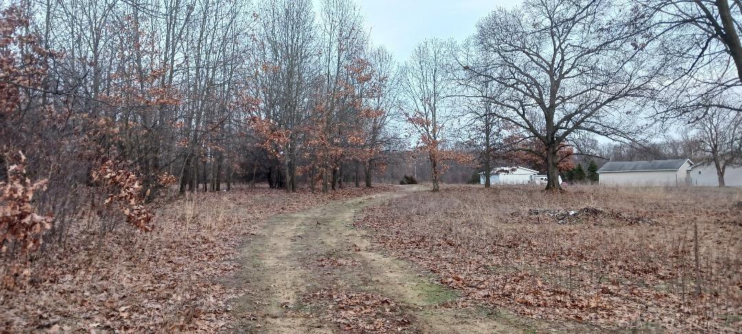87573 County Road 668 Decatur, MI 49045 - Photo 1 of 5