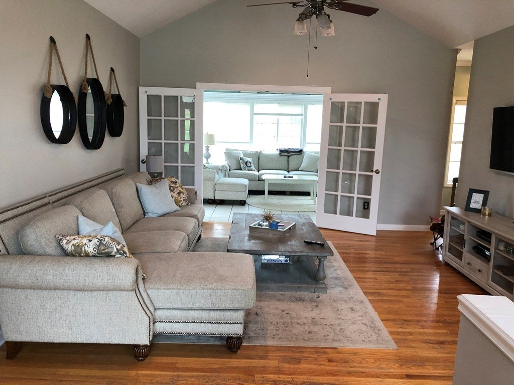 314 Autumn Ridge Road Glasgow, KY 42141 - Photo 2 of 14 Gallery Image 2