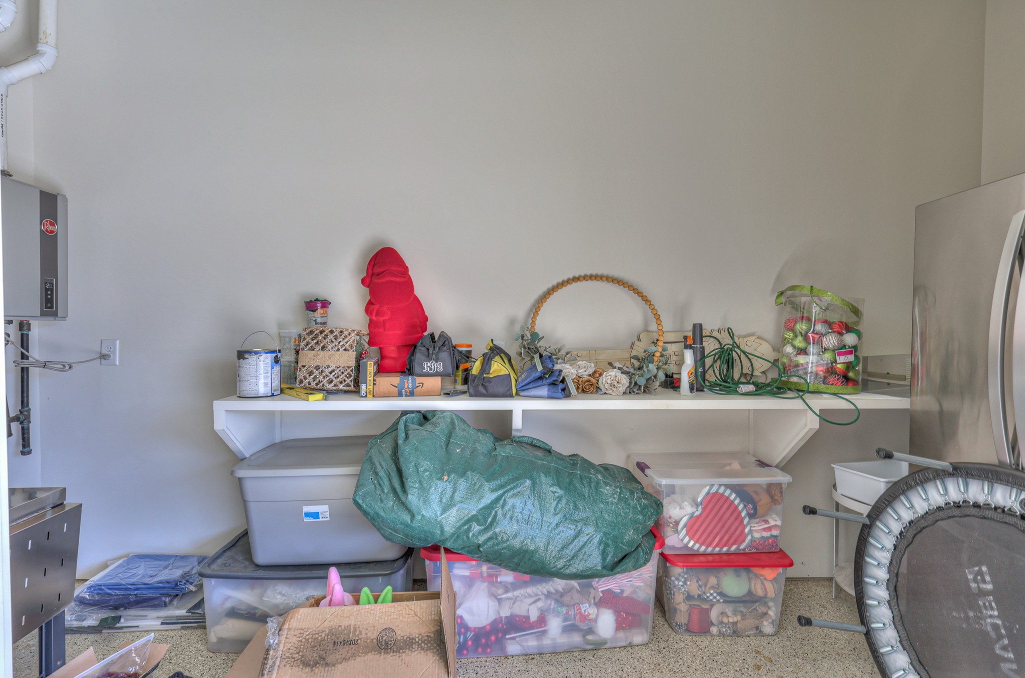 1108 Noble Loop Nashville, TN 37211 - Photo 37 of 45 a living room with furniture