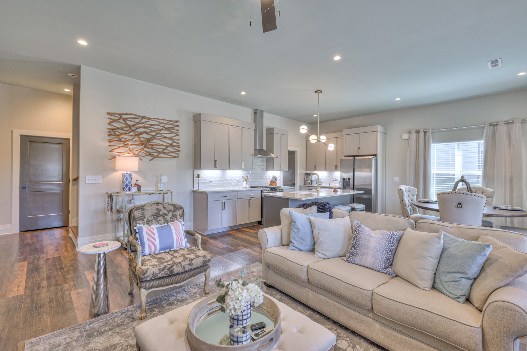 1108 Noble Loop Nashville, TN 37211 - Photo 4 of 45 a living room with furniture kitchen view and a table